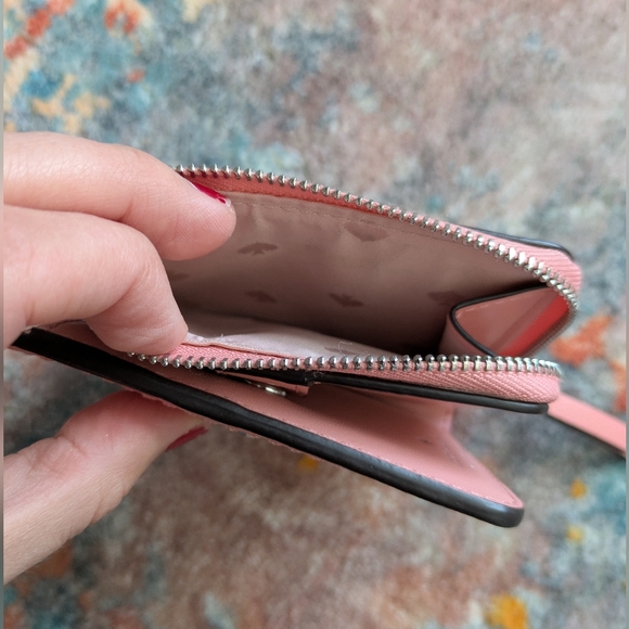 Kate Spade New York Patterson Drive Small L-Zip Bifold Wallet (SunsetDaze) M293 - Picture 8 of 16